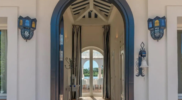 Вилла с 3 комнатами Resort Villas Andalucia