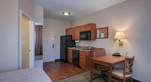 Двухместный люкс Candlewood Suites Austin North-Cedar Park by IHG