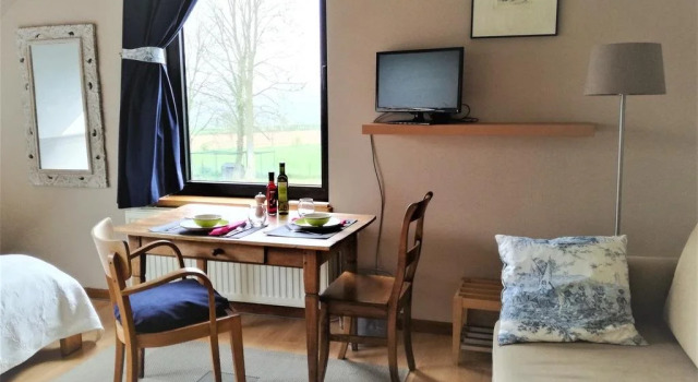 Studio Sur Pierri, Rezervovat Hotel Hotely v Lutych s parkováním, Parkování