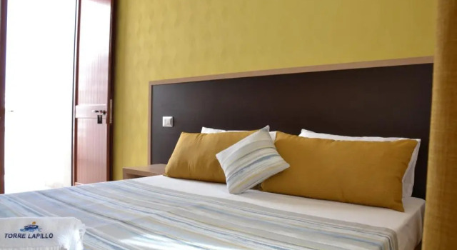 Двухместный номер Deluxe Affittacamere Torre Lapillo