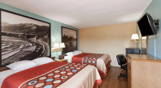 Super 8 By Wyndham Santa Barbara/Goleta, 预订 酒店 Goleta 圣巴巴拉