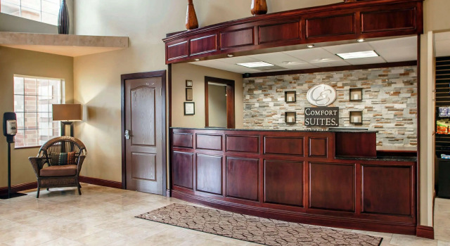 Comfort Suites Elgin Northwest