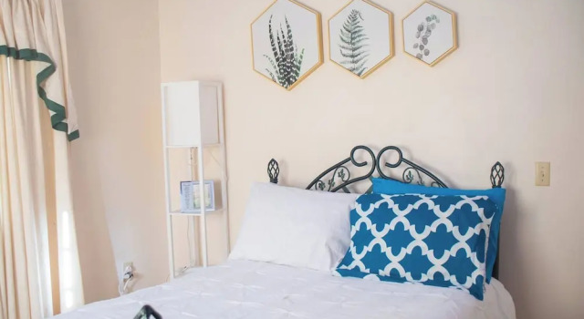 Paradis Des Palmiers 4 Gorgeous 2-bedroom Flat, Book Hotel St.John.s 