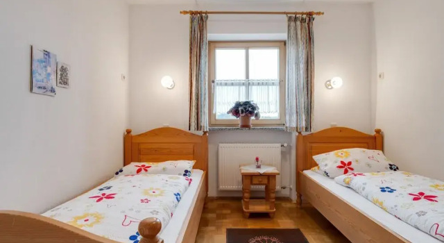 Spacious Apartment With Sauna in Schonsee, Varaa Huoneisto Hotellit Baijeri pysäköinnillä, Pysäköinti