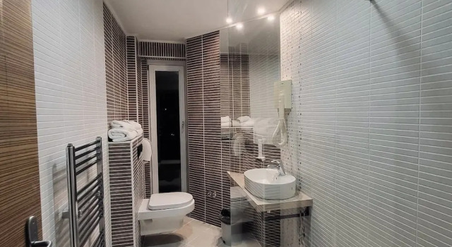 Трёхместный номер Standard Hotel City View Deluxe