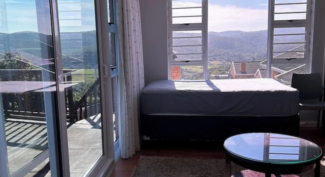 Номер Standard с красивым видом из окна Sky Holiday House