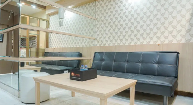 Strategic 1BR The Boulevard Apartment with Luxurious Design, Book Apartment Jakarta Jakarta Province