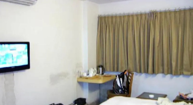 Одноместный номер Standard Hotel Swati Deluxe