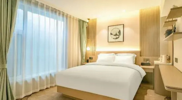 Люкс Starway Hotel (Shijiazhuang Beiguo Shopping Mall Yuhua Road Subway Station)