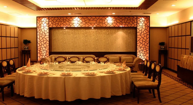 Nanning Yongjiang Hotel, Boek Hotel Hotels in Nanning met zwembad, Zwembad