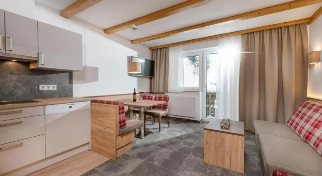 Апартаменты c 1 комнатой с балконом Apartments & Garni Alpenrose