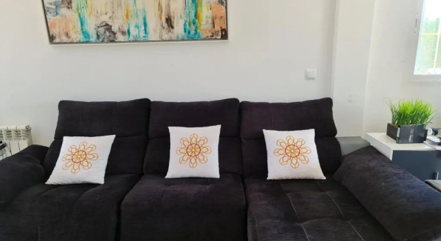Townhouse Near the Pool - RO1LT, Book Feriehus Sommerhuse i Roldan, Hytte