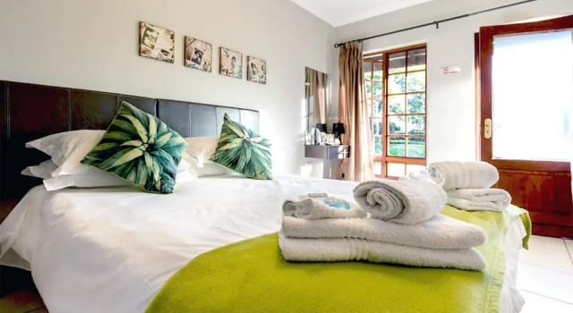 Номер Economy OR Tambo Guest House