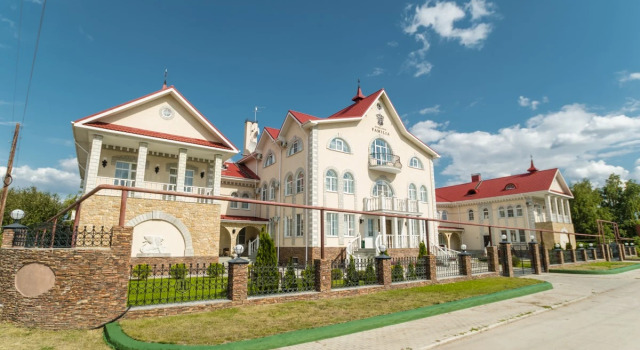 Familia Boutique Hotel, Buchen Sie Boutique Boutique-Hotels in Samara Region, Boutique