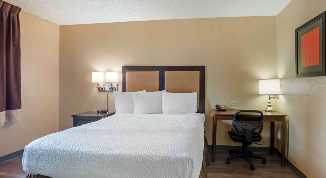 Люкс Extended Stay America Suites Los Angeles Torrance Harborgate