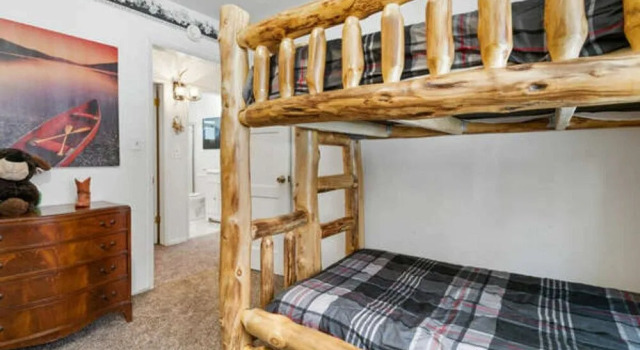 The Bunkhouse, Забронировать Отель Фаунскин San Bernardino Mountains