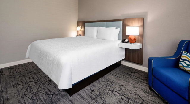 Hampton Inn & Suites Gilroy