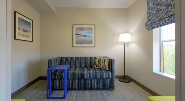 Четырёхместный люкс Hampton Inn Edenton