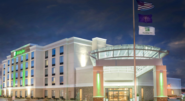 Holiday Inn Hotels & Resorts Terre Haute, Varaa Hotelli Terre Haute Indiana