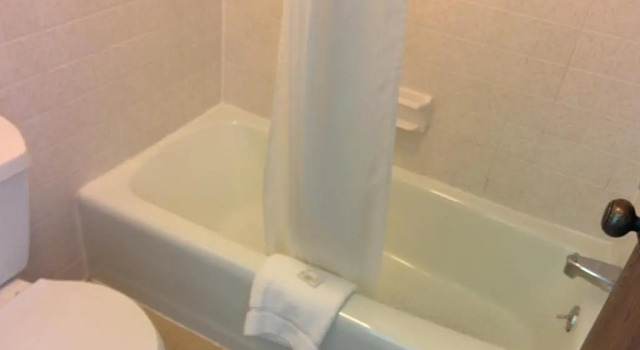 Economy Inn Toledo-Perrysburg, Забронировать Отель Перрисберг штат Огайо