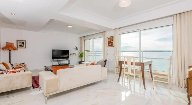 luxury apartement lake view, Buchen Sie Ferienwohnung Tunis Governorate Tunis