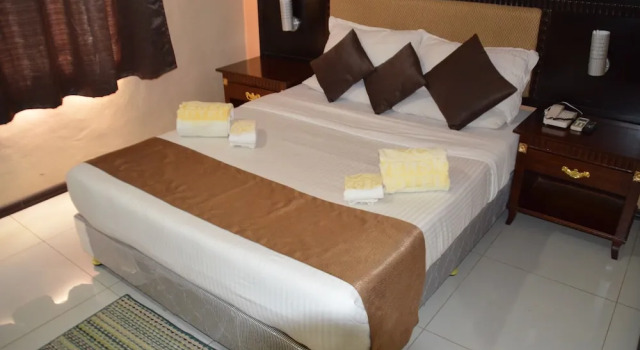 Standard Zimmer Riverside Hotel and Conference Centre