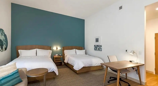 Номер Standard Element by Marriott Denver International Airport