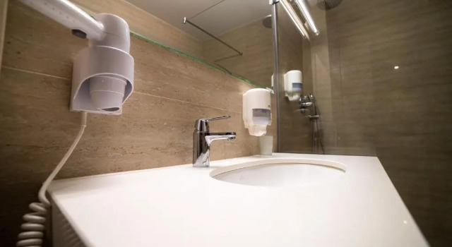 Suite Sribni Leleky Recreation Complex
