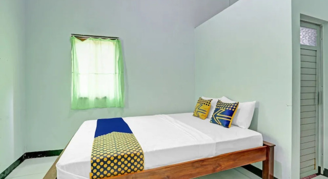 OYO 90760 Almadina Family Homestay