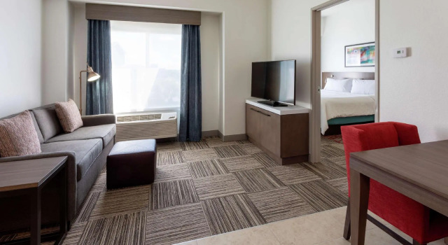 Двухместный люкс c 1 комнатой Hilton Garden Inn Minneapolis/Bloomington
