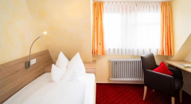 Номер Comfort Hotel & Restaurant Post