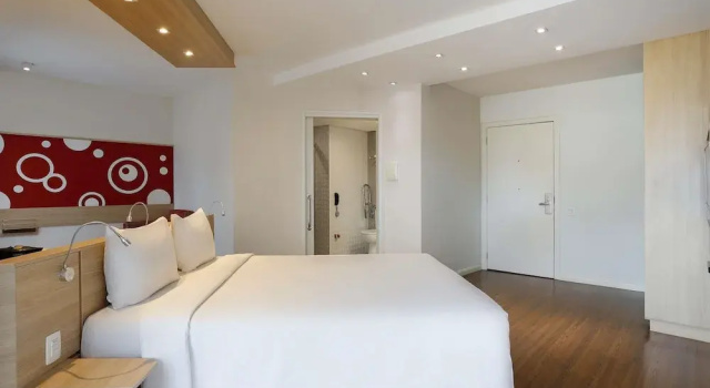 Двухместный номер Superior с балконом Mercure Sao Paulo Alamedas