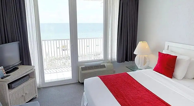 Двухместный номер Standard с видом на океан Island Inn Beach Resort