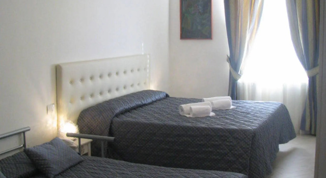 Hotel Enza, Забронировать Отель Фортецца да Бассо Флоренция, рядом с Дом Буонаротти
