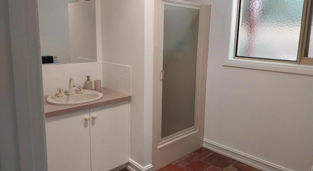 Roshnier Apartment, Book Apartment Warrnambool 