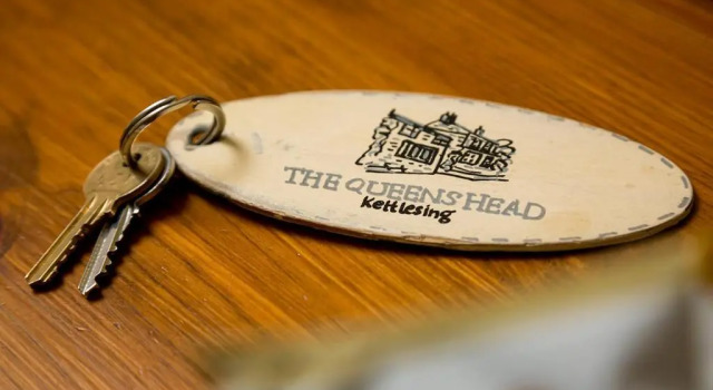 The Queens Head Kettlesing, Boek Hotel Hotels in Merseyside met parkeren, Parkeren