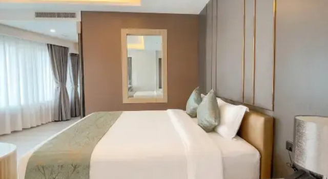 Люкс Enrich Grand Hotel