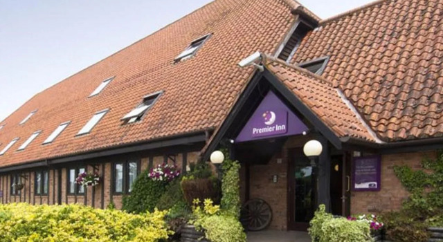 Premier Inn Milton Keynes South, Забронировать Отель Отели Бакингемшир с завтраком, Завтраки