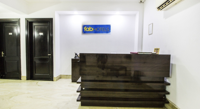 FabHotel Exotica Noida Expressway