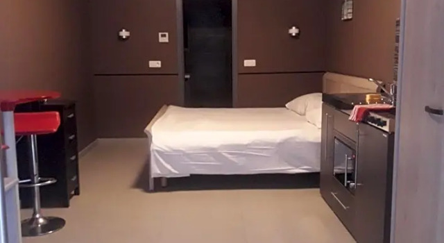 Студия Hotel La Louve