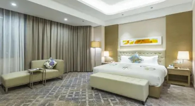 Люкс Deluxe Zhangzhou Hotel