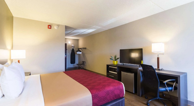 Двухместный номер Standard Econo Lodge Harrisburg - Southwest of Hershey Area