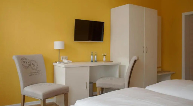 Hotel Am Obermarkt, Забронировать Отель Отели в центре Фрайберг, в центре, Парковка