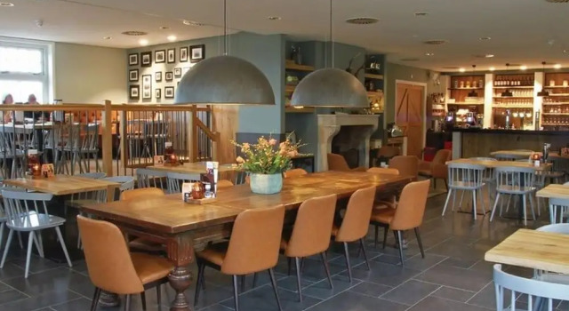 Secluded Holiday Home in Goirle near Cultural Center, Book Hotel Goirle Noord-Brabant