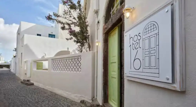 Hostel 16 Oia