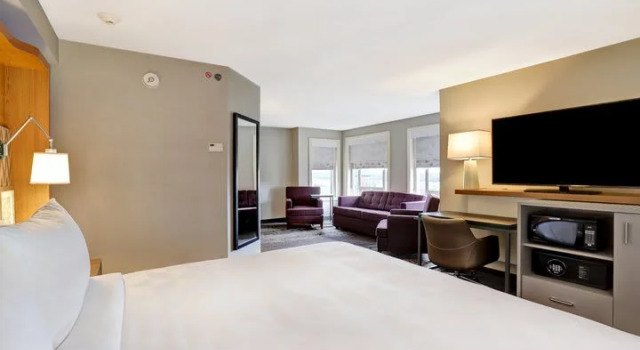 Четырёхместный люкс Holiday Inn - Ottawa Dwtn - Parliament Hill by IHG
