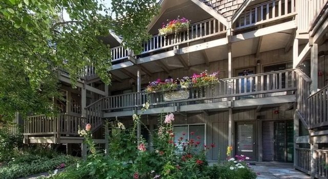 Charming Aspen Retreat - Bus To Ski Areas 2 Bedroom Condo by RedAwning