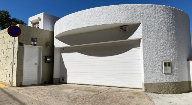Agi Poncela Complex