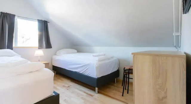 Apartment F11