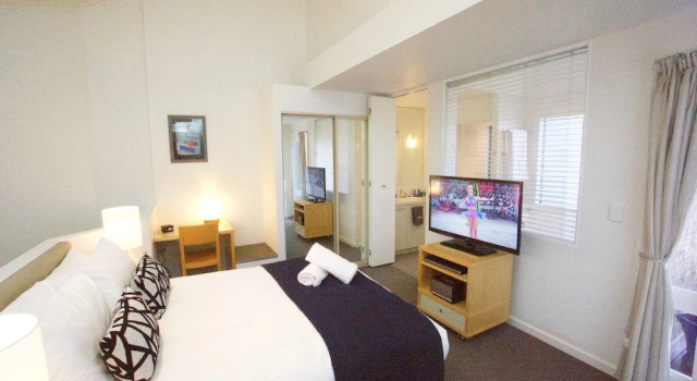 Lorne Beachfront Accommodation, Book Hotel Lorne 